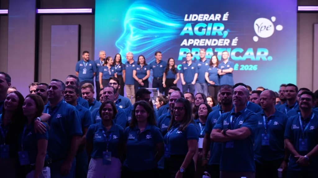 Convenção anual de vendas da Ypê com painel "Liderar é agir"